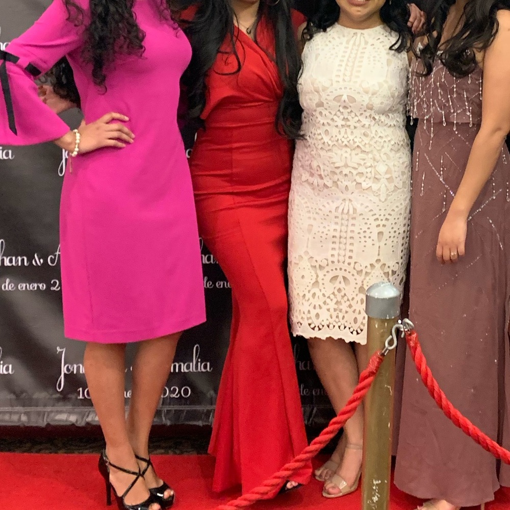 Off the shoulder long Maxi red dress